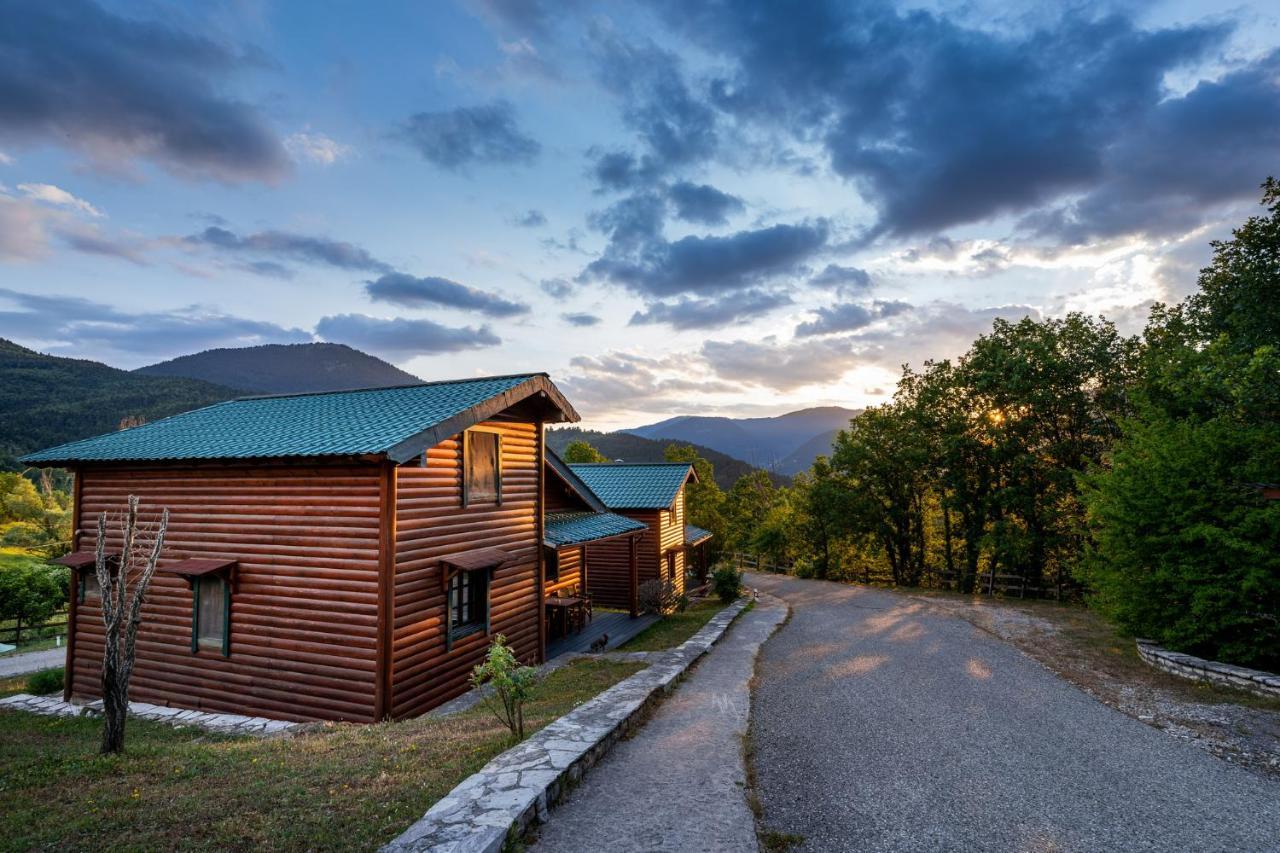 Chalet Likouresi Village Karpenísion Zewnętrze zdjęcie