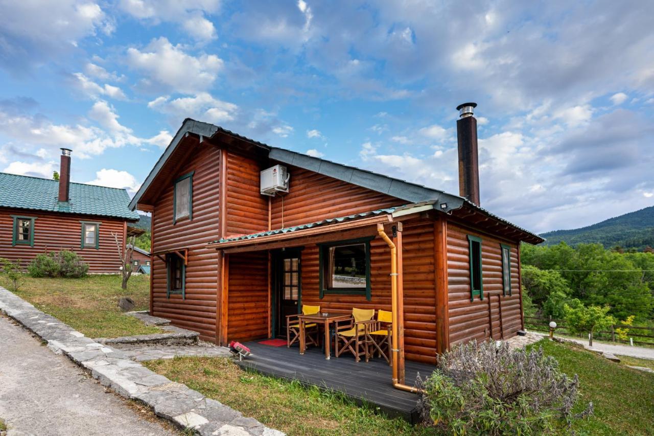 Chalet Likouresi Village Karpenísion Zewnętrze zdjęcie