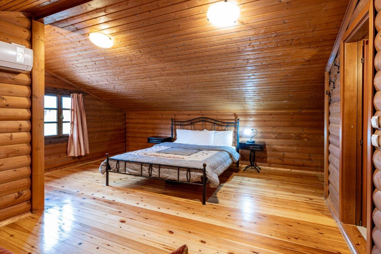 Chalet Likouresi Village Karpenísion Zewnętrze zdjęcie